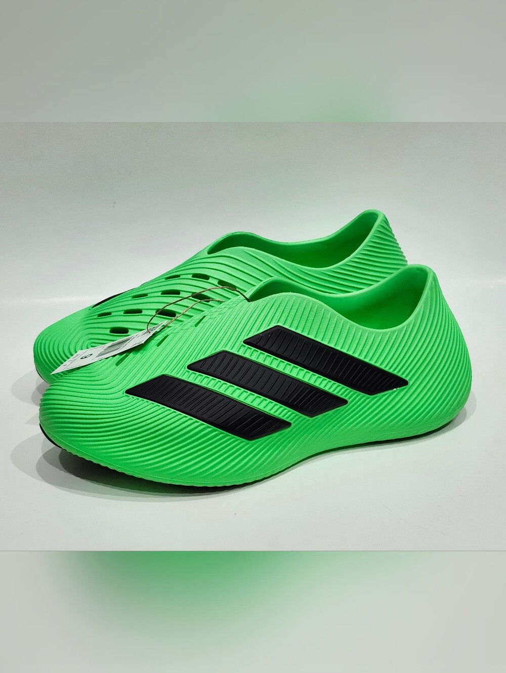 Adidas Men's Purechill Screaming Green Core Black KI0069 Comfort Slip-On 9 US